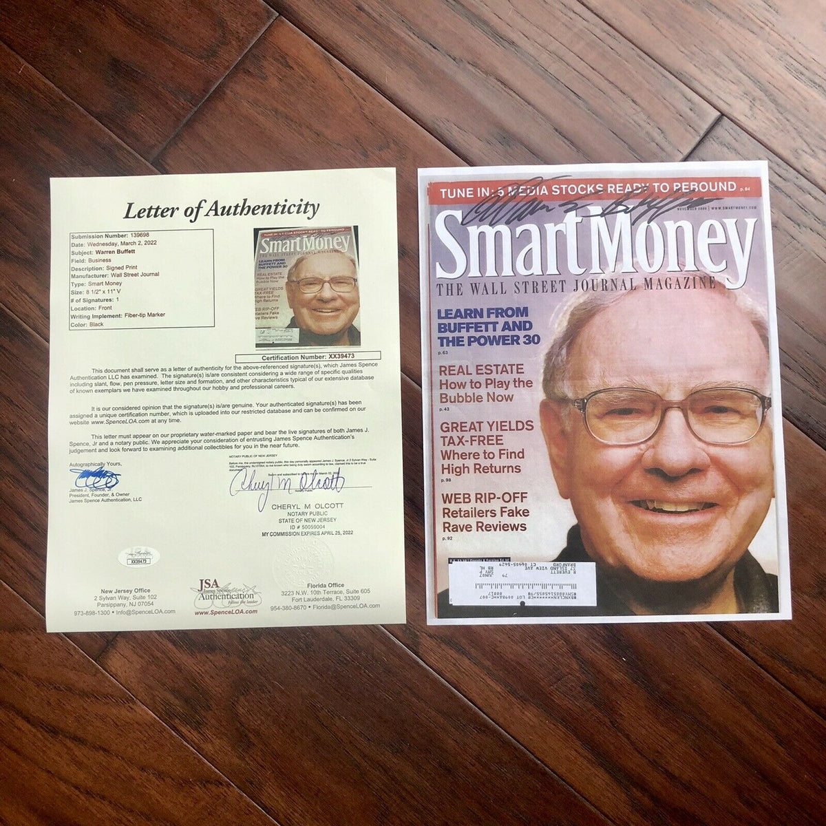 WARREN BUFFETT * JSA LOA * Signed WSJ Magazine Cover Print Autograph *