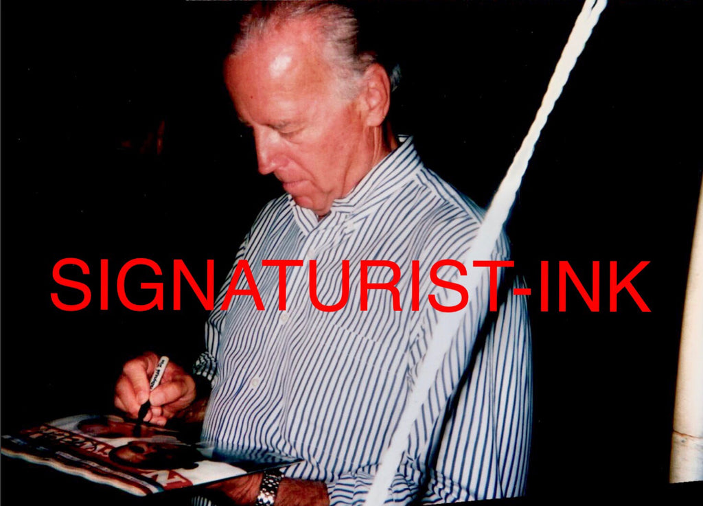 JOE BIDEN & BARACK OBAMA * JSA LOA * Signed Magazine Autograph with EXACT PROOF