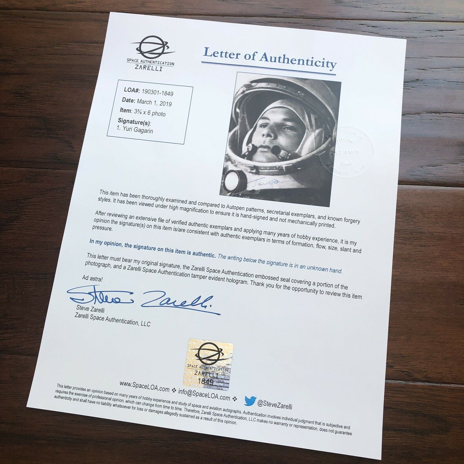YURI GAGARIN * ZARELLI LOA * Autograph SPACE SUIT PORTRAIT Signed Photo * Vostok