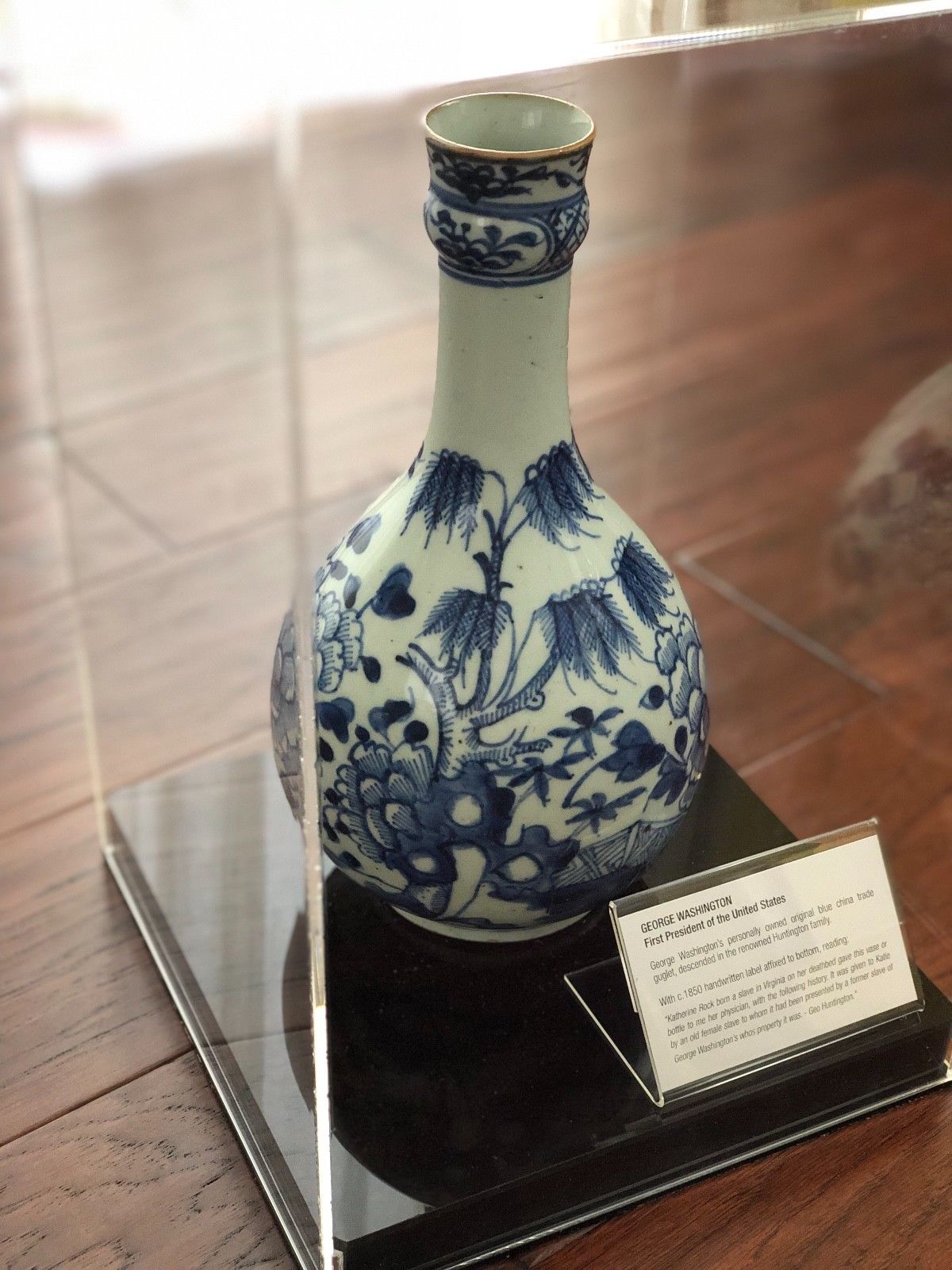 GEORGE WASHINGTON * Personally Owned & Used MOUNT VERNON Guglet Vase From SLAVE