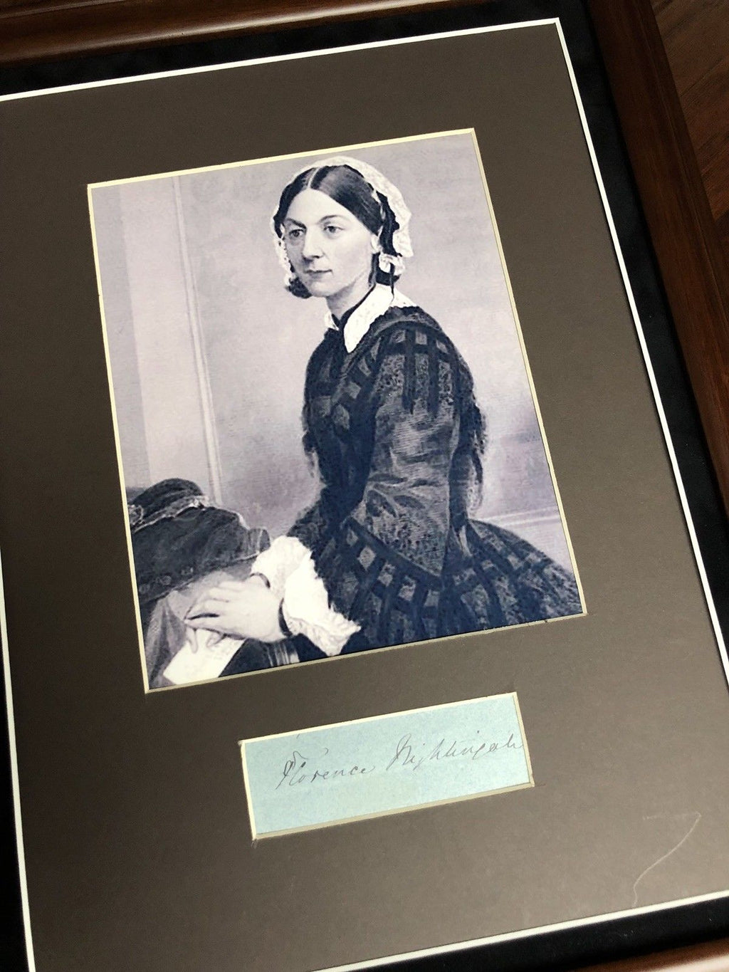 FLORENCE NIGHTINGALE * Desirable HAND SIGNED Cut Autograph * Crimean War Nurse
