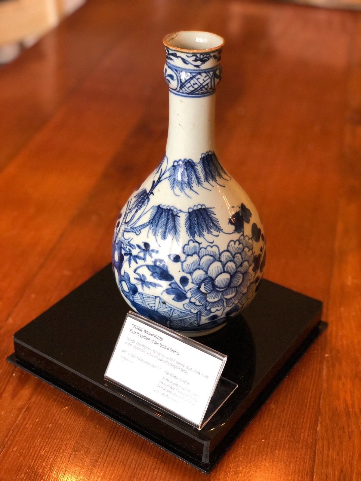 GEORGE WASHINGTON * Personally Owned & Used MOUNT VERNON Guglet Vase From SLAVE