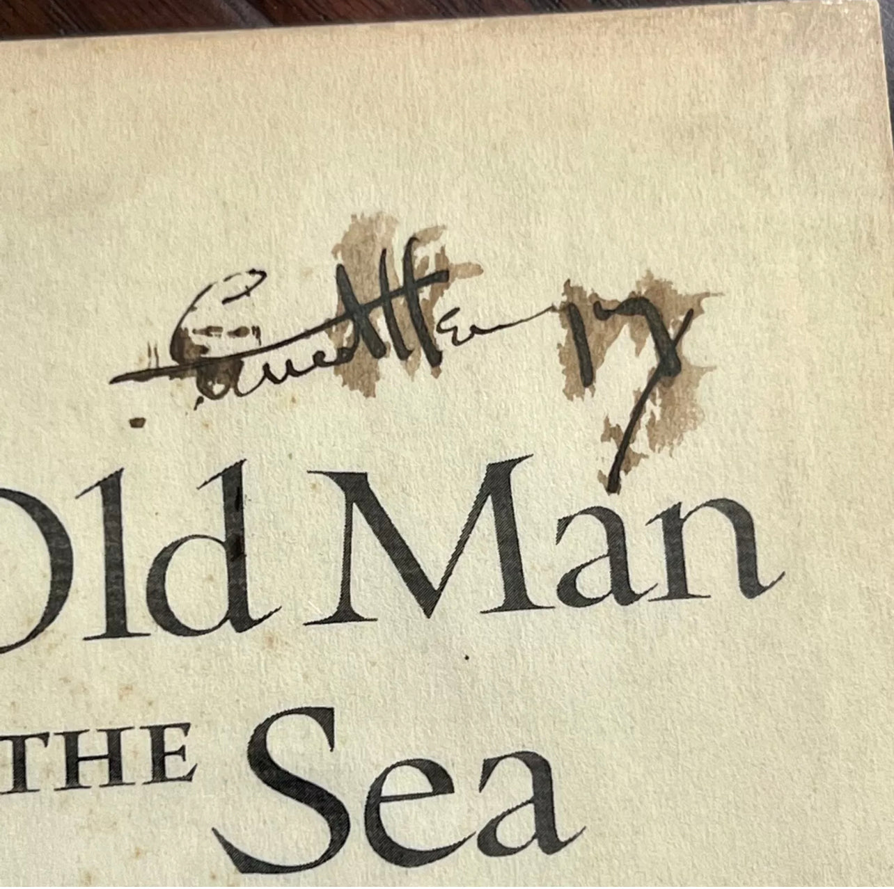 ERNEST HEMINGWAY * PSA * Autograph "OLD MAN AND THE SEA" Souvenir Print Signed