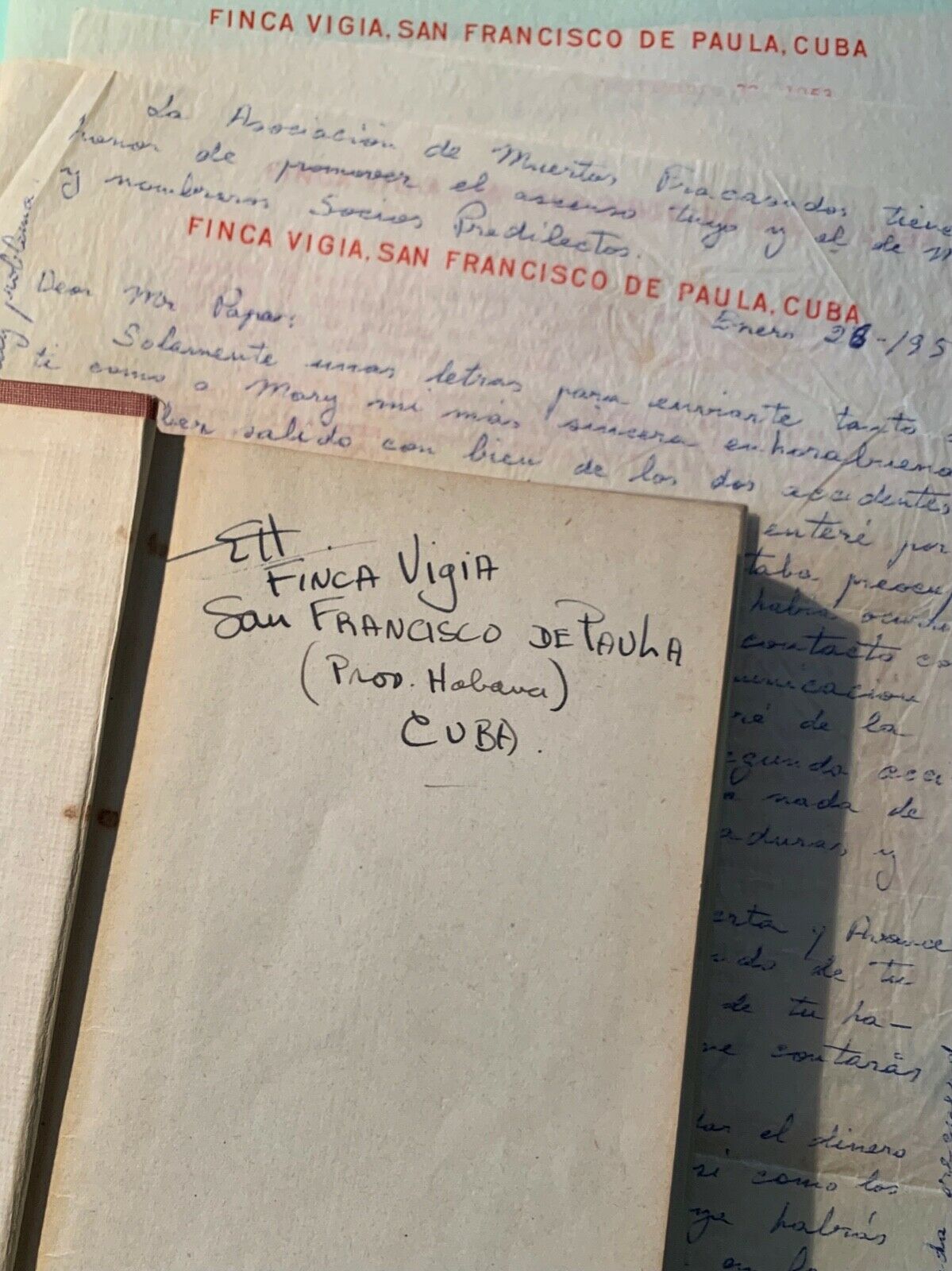 ERNEST HEMINGWAY * JSA * Autograph Book Signed from His Personal Library * Cuba