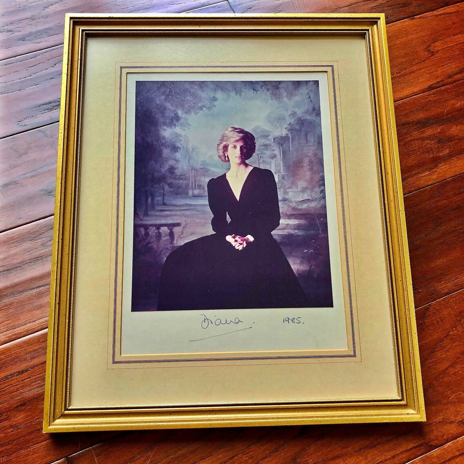 PRINCESS DIANA * PSA * AUTOGRAPH Snowdon Royal Portrait SIGNED * with Her PEN!