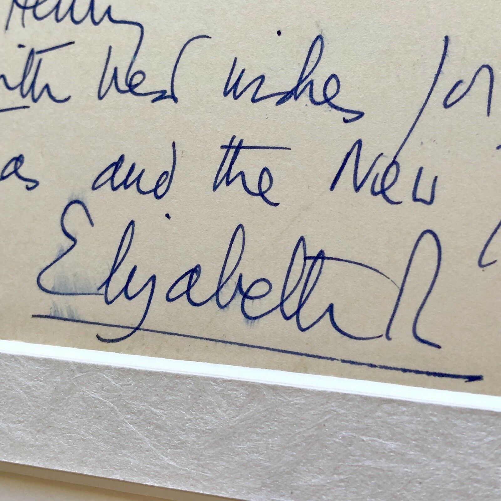 QUEEN ELIZABETH II * BAS LOA * Handwritten Autograph Buckingham Card SIGNED *