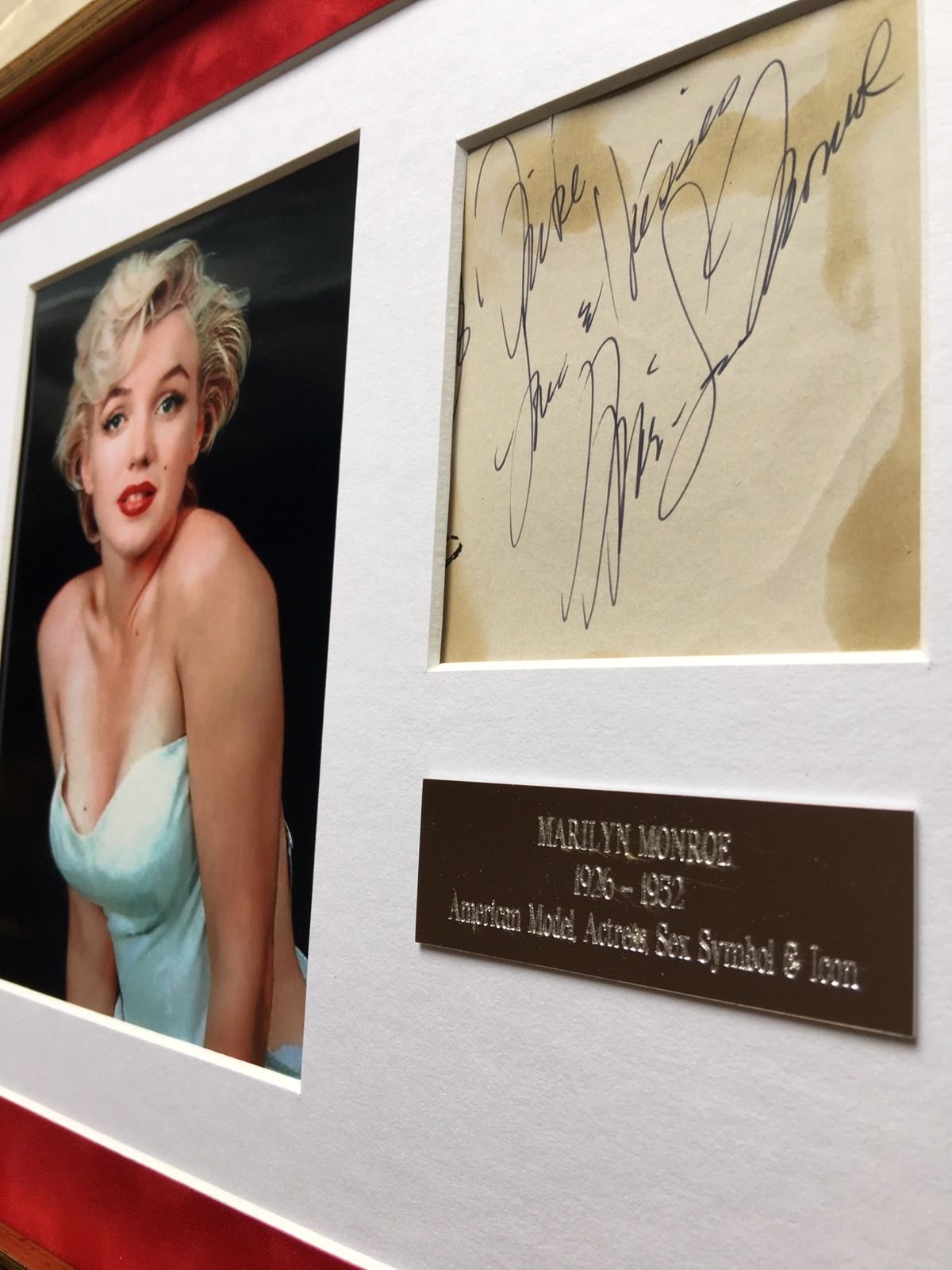 MARILYN MONROE * JSA COA * Scarce Authentic AUTOGRAPH note SIGNED