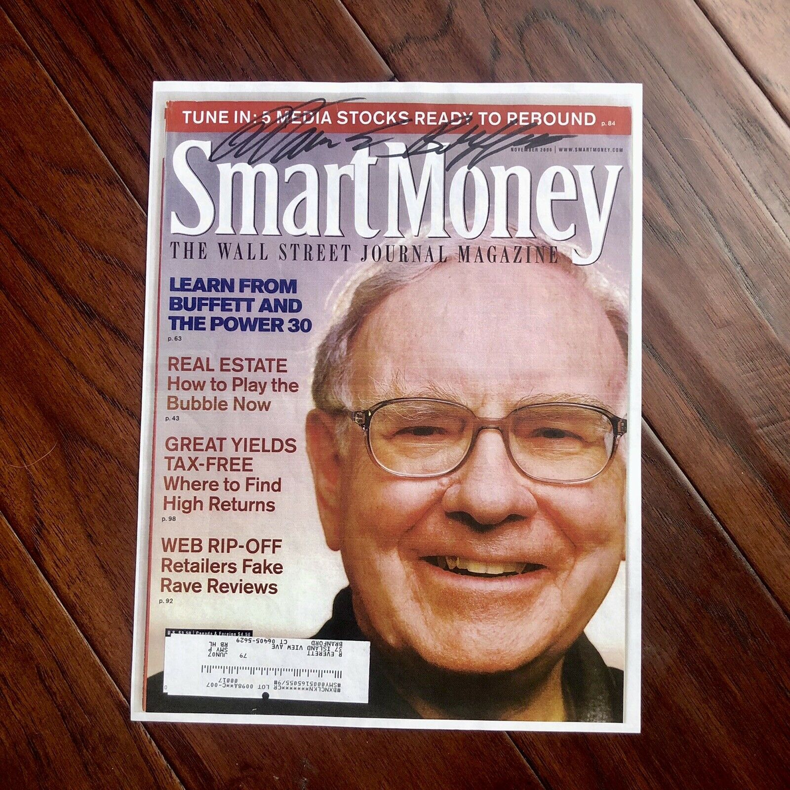 WARREN BUFFETT * JSA LOA * Signed WSJ Magazine Cover Print Autograph *