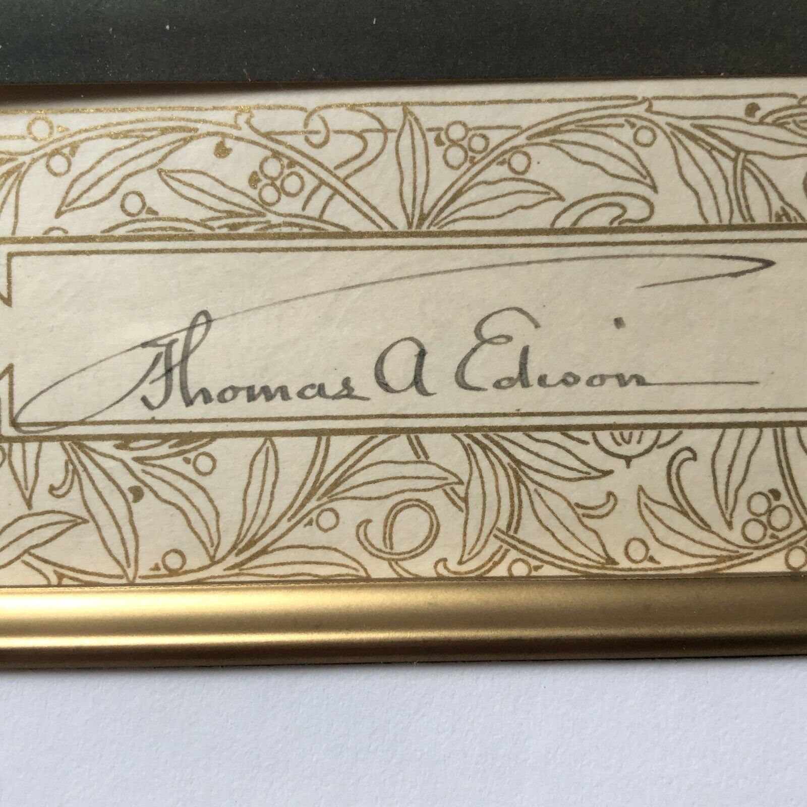 THOMAS EDISON * BAS BECKETT MINT 9 * Signed Unpersonalized Bust Photo Autograph