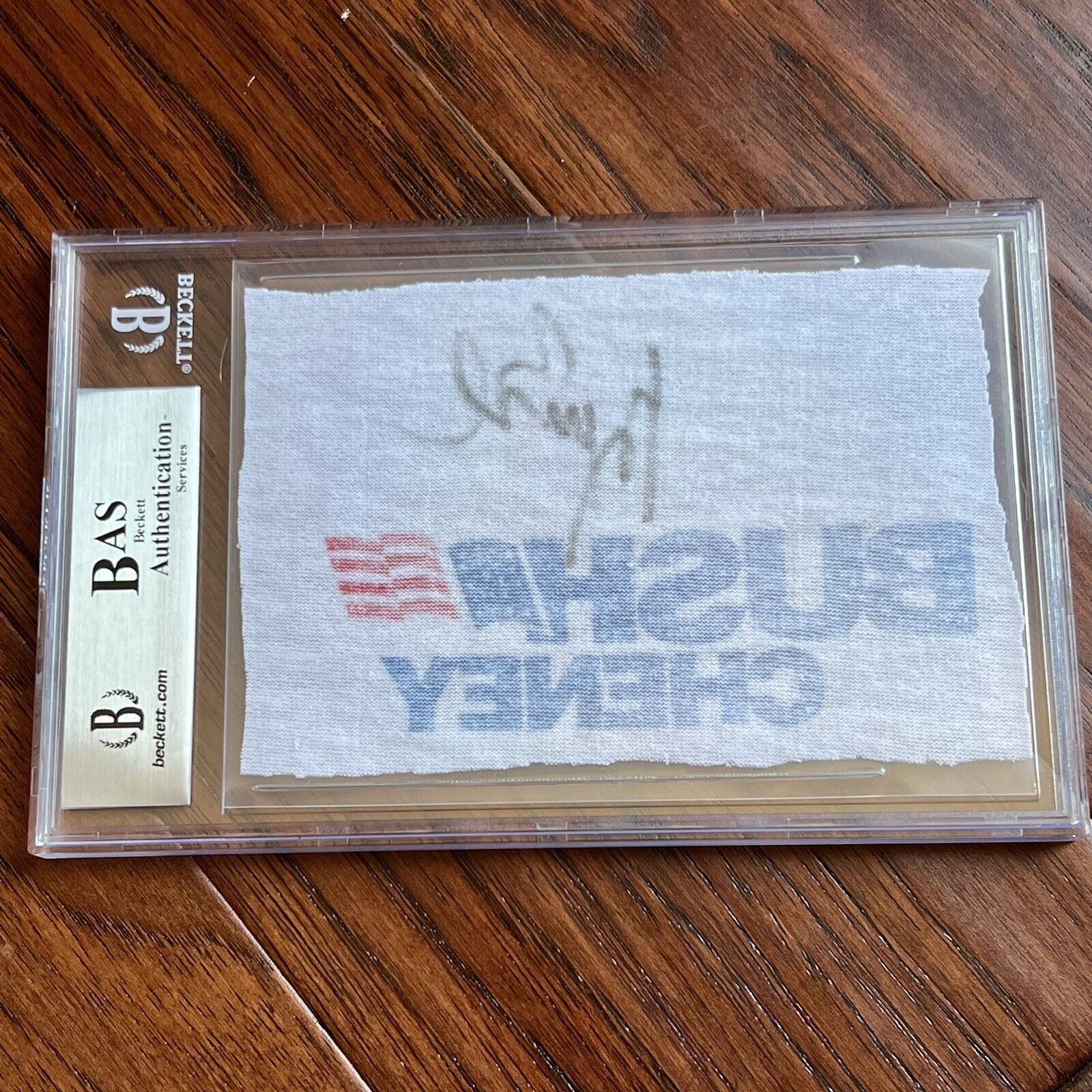 GEORGE W. BUSH * BAS Beckett Slab * Cut Autograph Signature Signed on Fabric