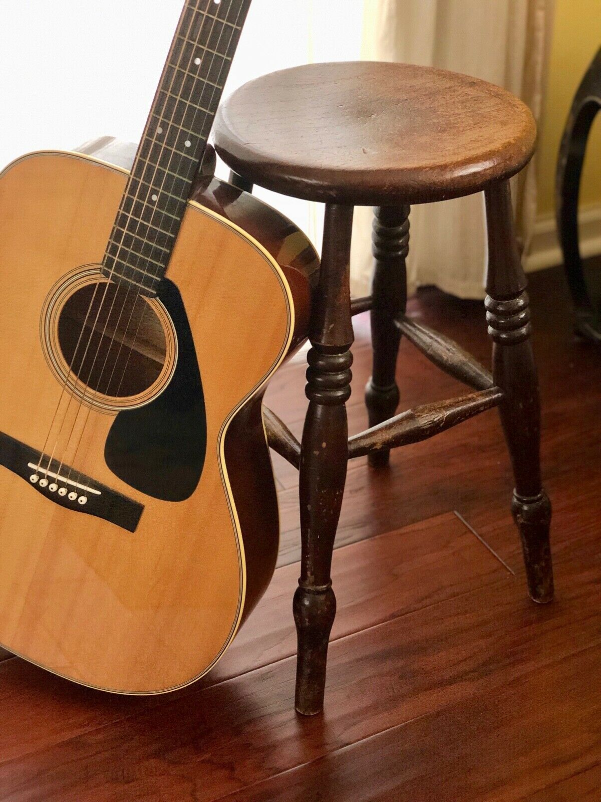 JOHN LENNON * BEATLES Personally Owned KENWOOD Estate Barstool * TRACKS COA