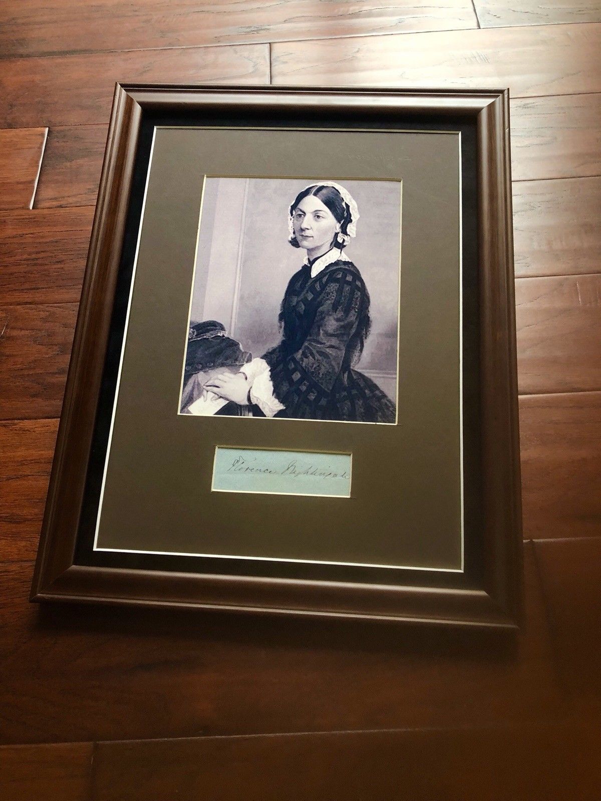 FLORENCE NIGHTINGALE * Desirable HAND SIGNED Cut Autograph * Crimean War Nurse