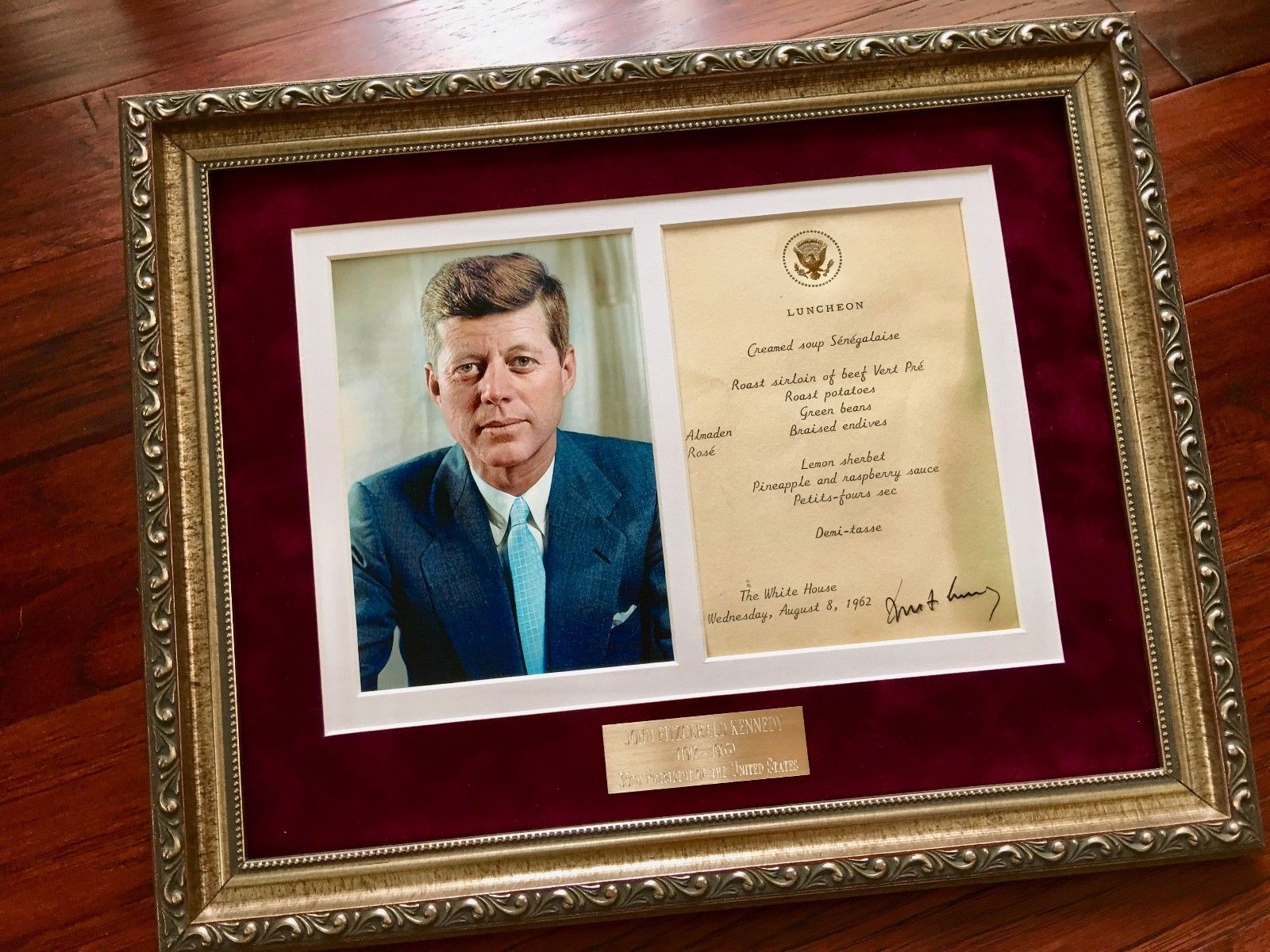 JOHN F. KENNEDY * AUTOGRAPH as PRESIDENT * White House Menu SIGNED * JFK 1962