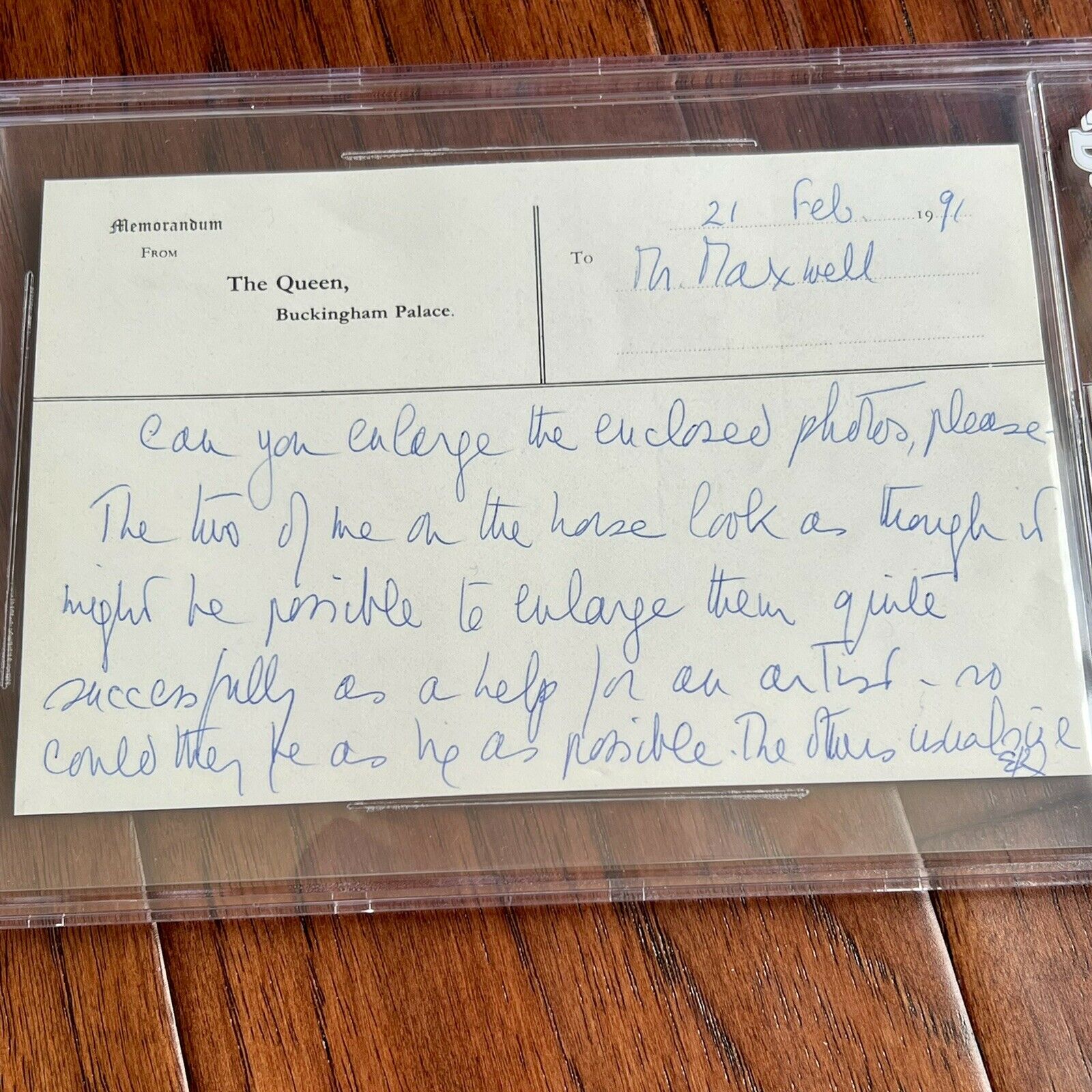 QUEEN ELIZABETH II * BAS * Hand Written AUTOGRAPH Buckingham Palace Note SIGNED