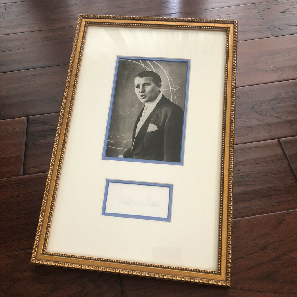 WERNHER VON BRAUN * ZARELLI LOA * Signed Autograph Index Card NASA Engineer *