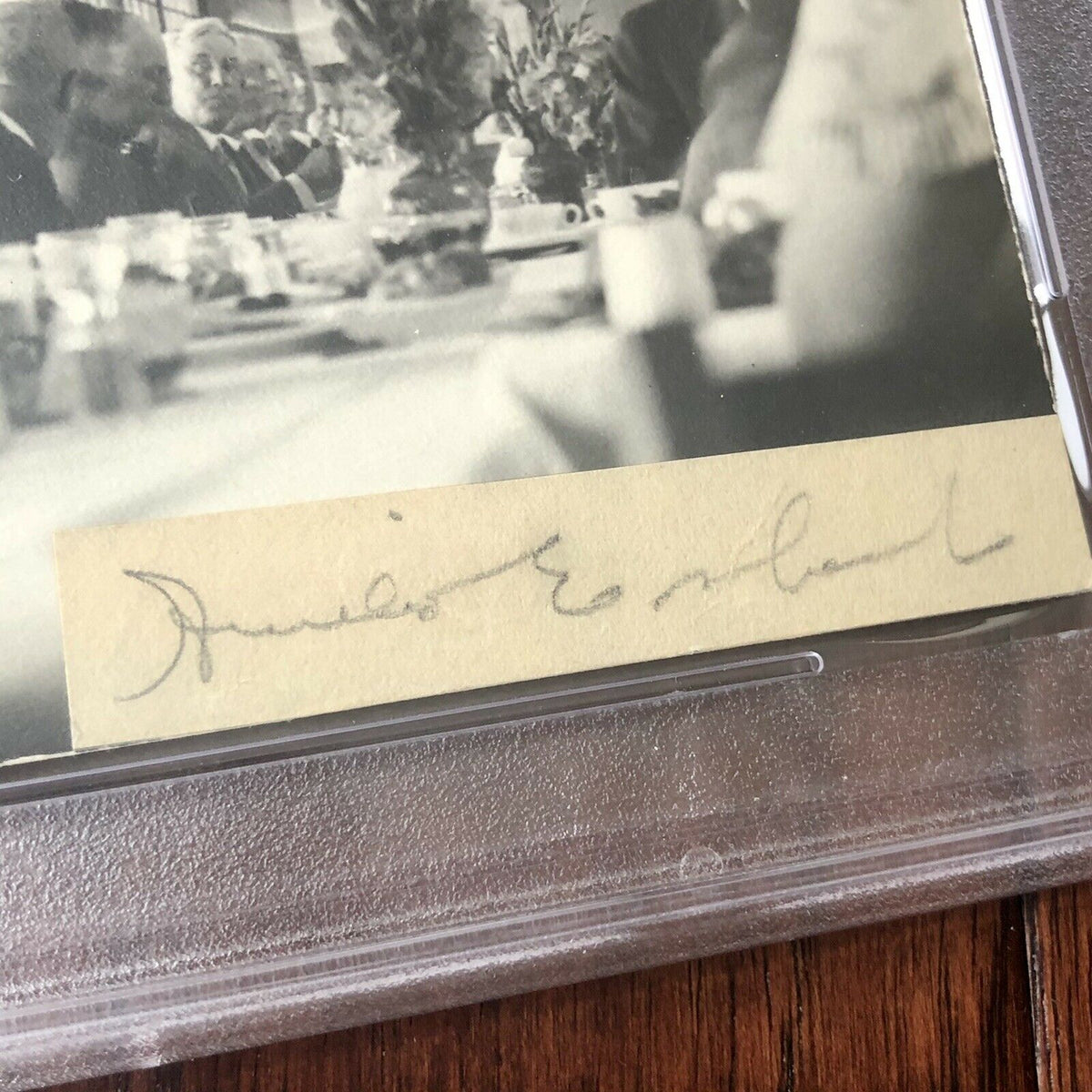 AMELIA EARHART * PSA/DNA Slabbed * Autograph Signed Photo with Provenance *