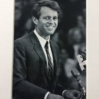 ROBERT F. KENNEDY * JSA COA * Scarce Authentic AUTOGRAPH Card SIGNED