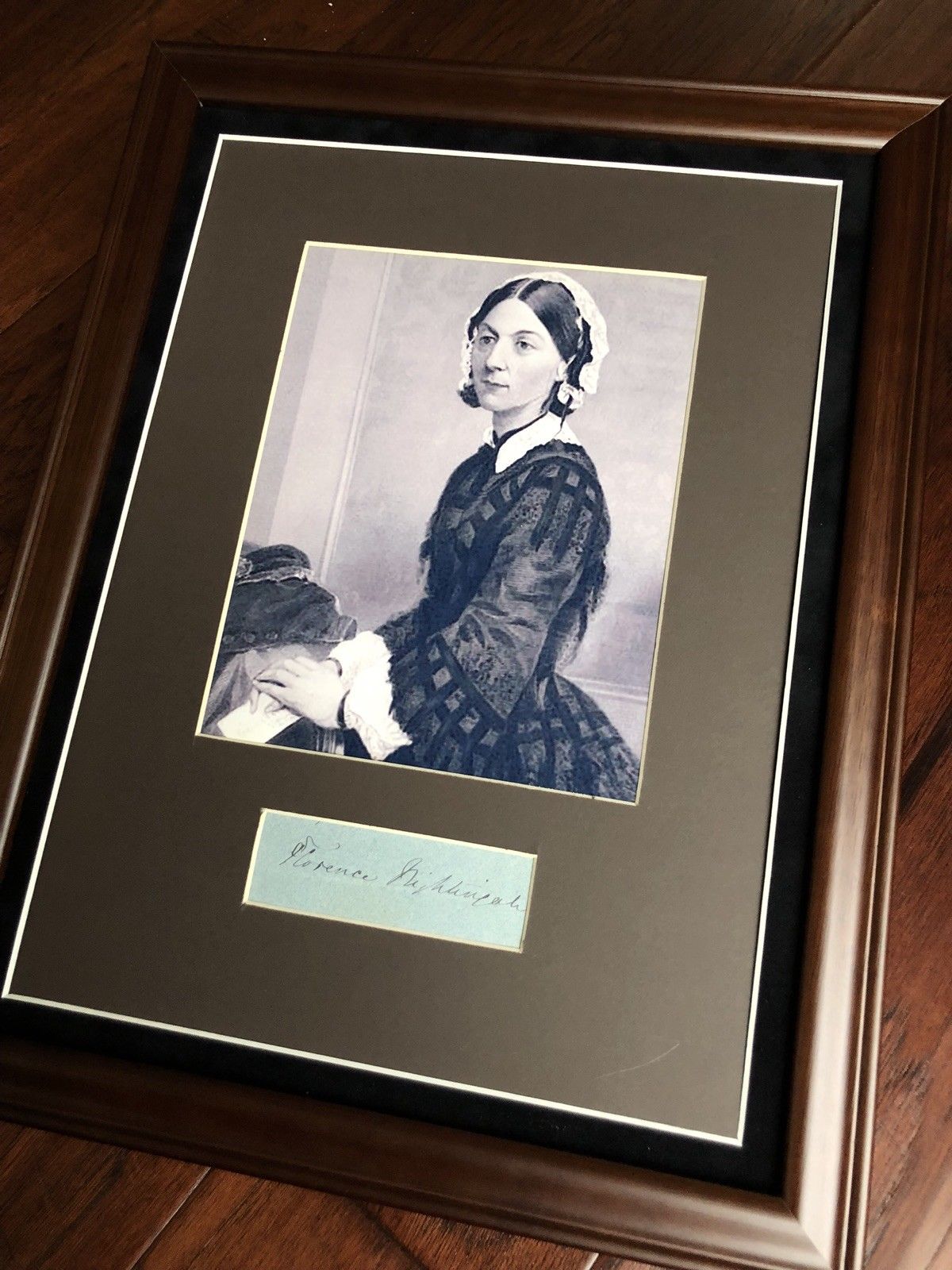 FLORENCE NIGHTINGALE * Desirable HAND SIGNED Cut Autograph * Crimean War Nurse