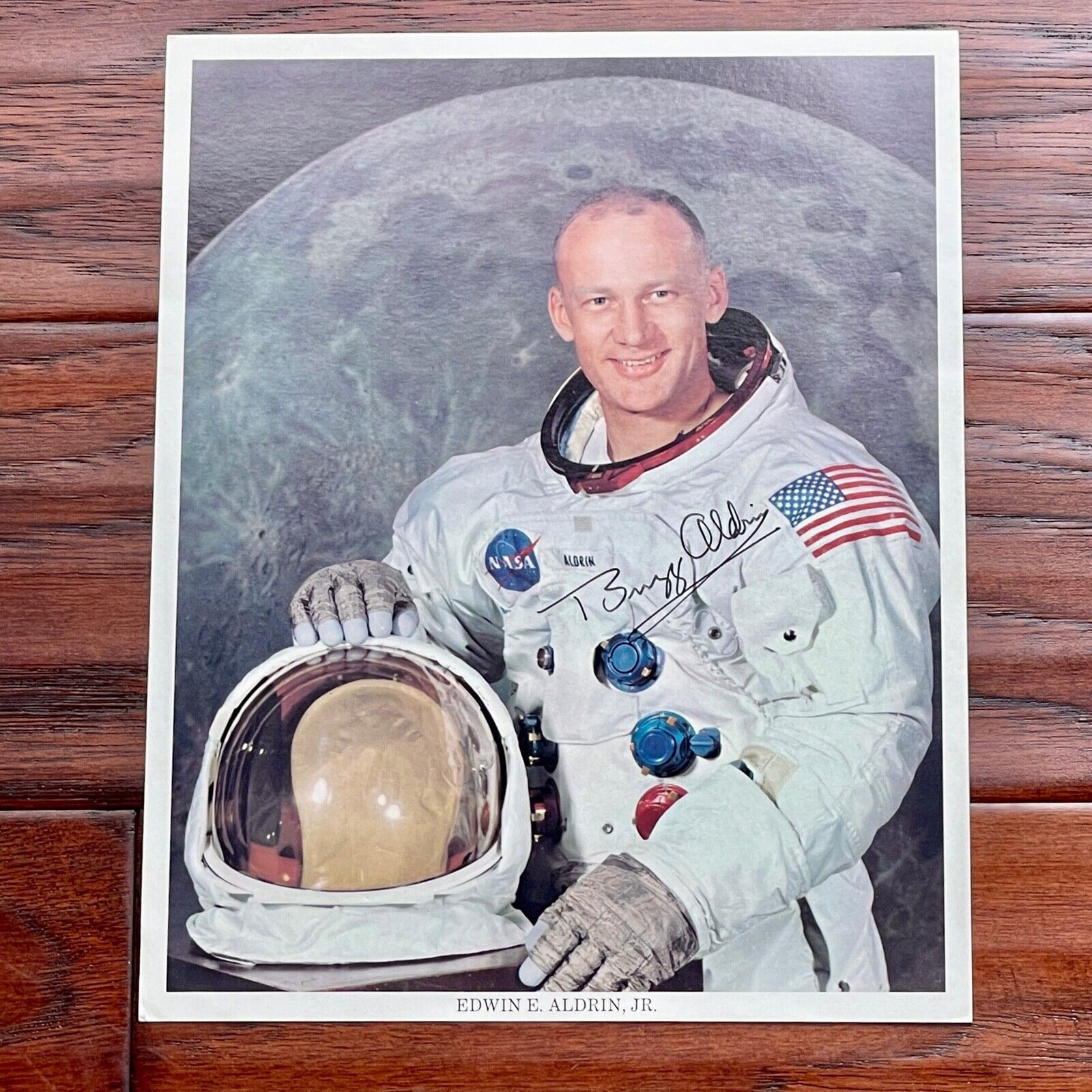 BUZZ ALDRIN * ZARELLI * Uninscribed Autograph Space Suit Photo SIGNED NASA Litho