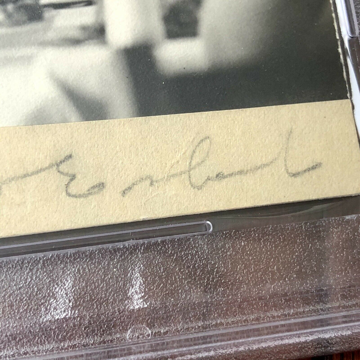 AMELIA EARHART * PSA/DNA Slabbed * Autograph Signed Photo with Provenance *