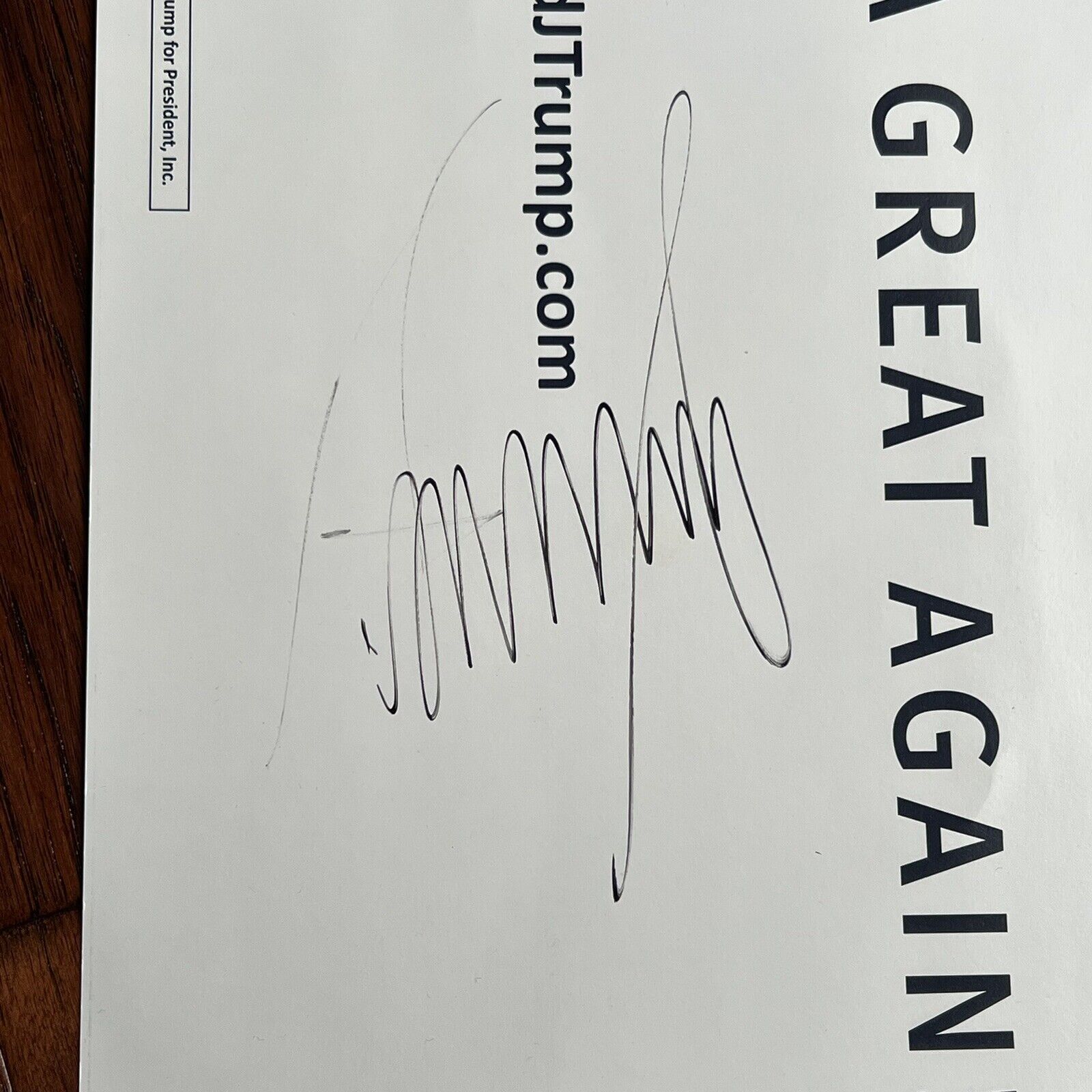 DONALD TRUMP * JSA * Signed Make America Great Again Campaign Autograph Poster