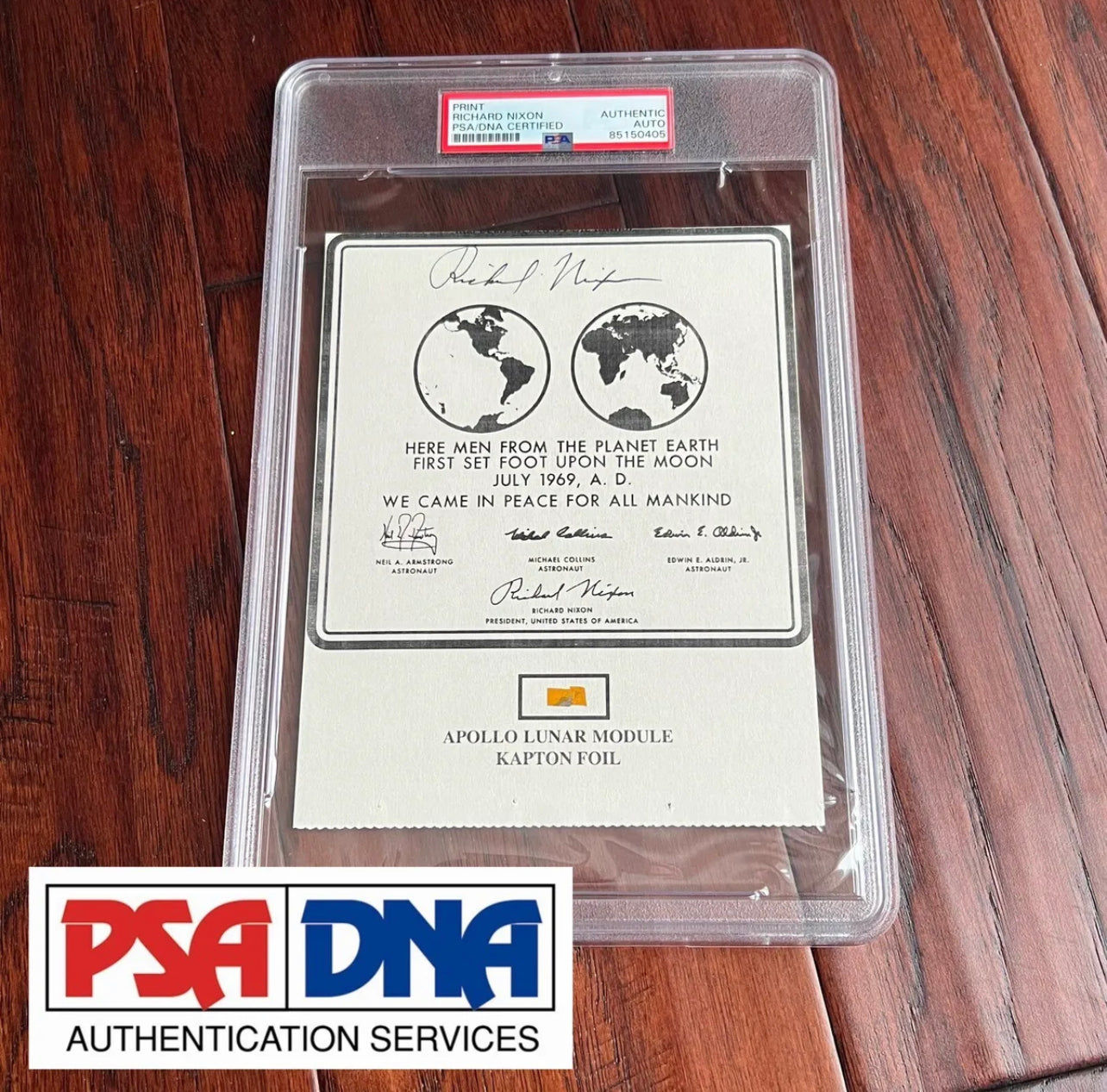 RICHARD NIXON * PSA/DNA * Autograph APOLLO 11 Earth Plaque Signed * KAPTON FOIL