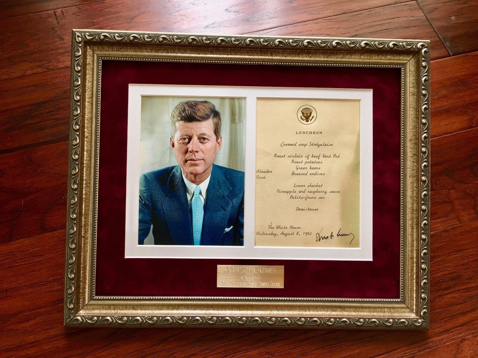 JOHN F. KENNEDY * AUTOGRAPH as PRESIDENT * White House Menu SIGNED * JFK 1962