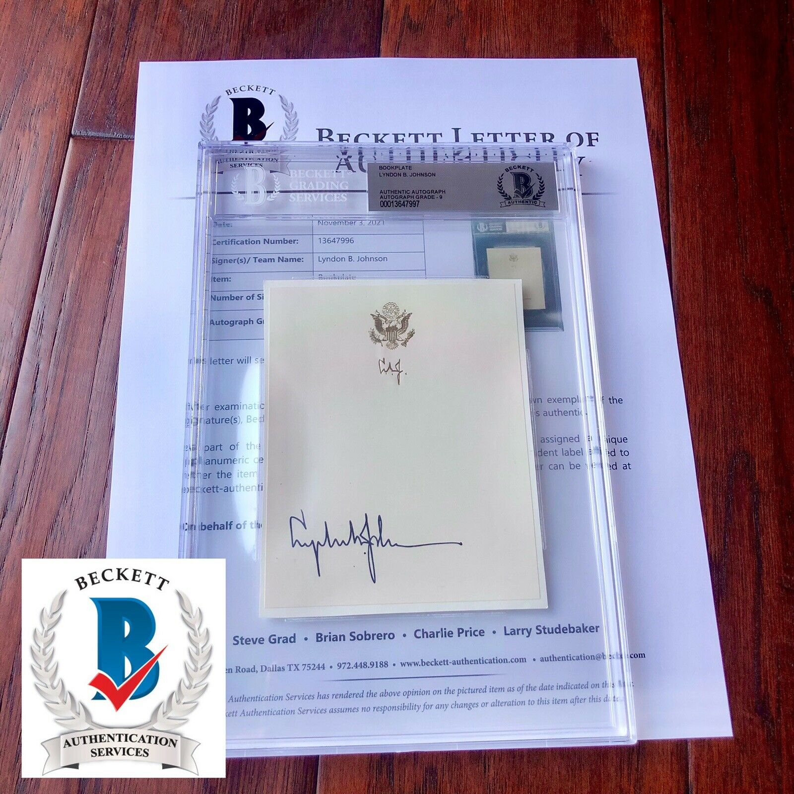 LYNDON B. JOHNSON * BECKETT BAS SLAB * GRADED MINT 9 Autograph Bookplate Signed