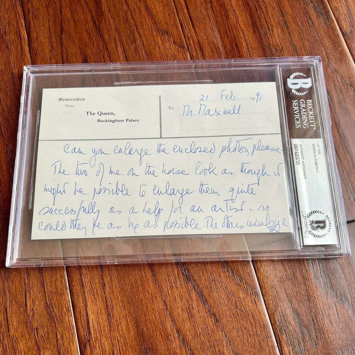 QUEEN ELIZABETH II * BAS * Hand Written AUTOGRAPH Buckingham Palace Note SIGNED