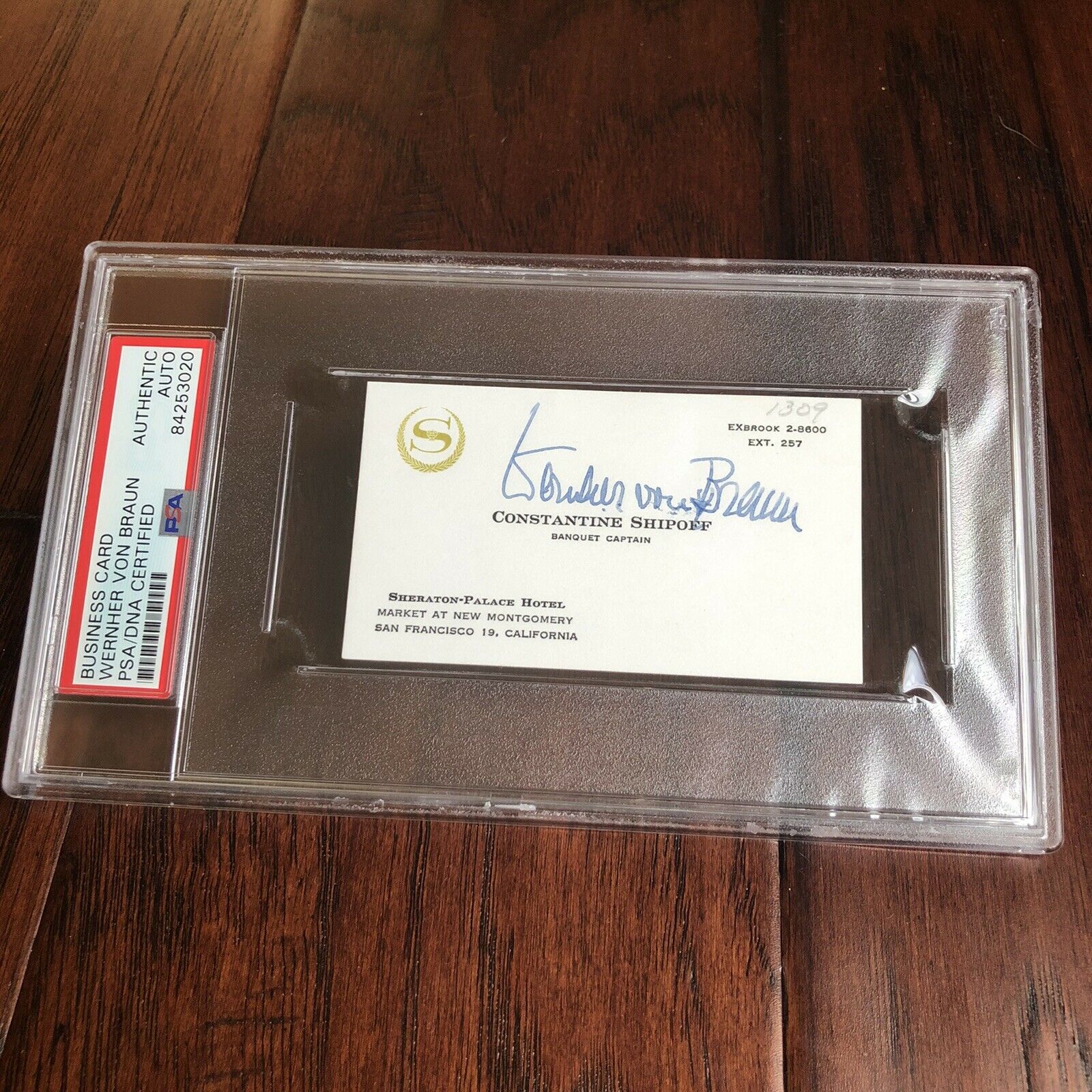 WERNHER VON BRAUN * PSA/DNA Slabbed * Autograph Card Signed * Full Signature