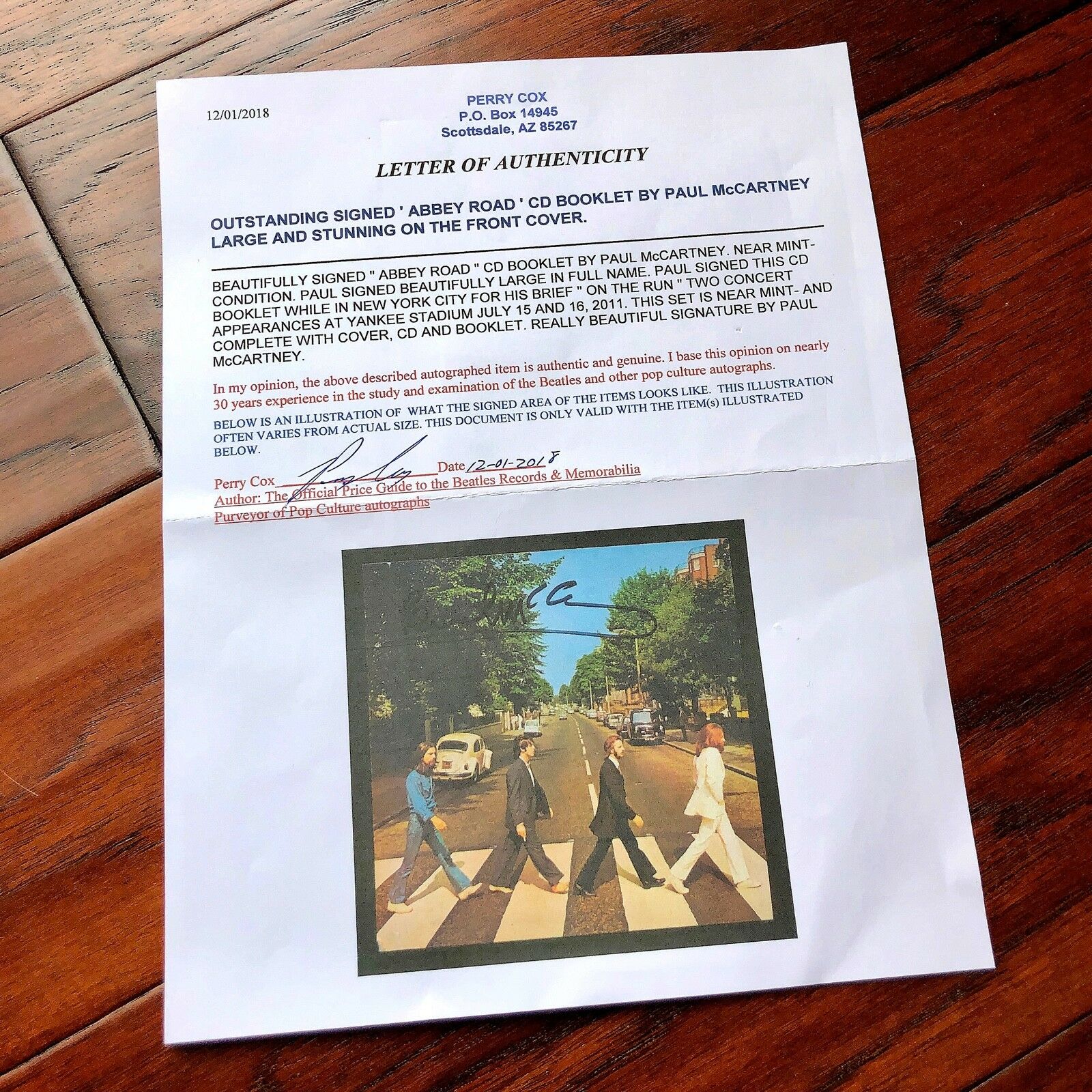 PAUL MCCARTNEY * Perry Cox * ABBEY ROAD Autograph Mini GOLD RECORD Signed BEATLE