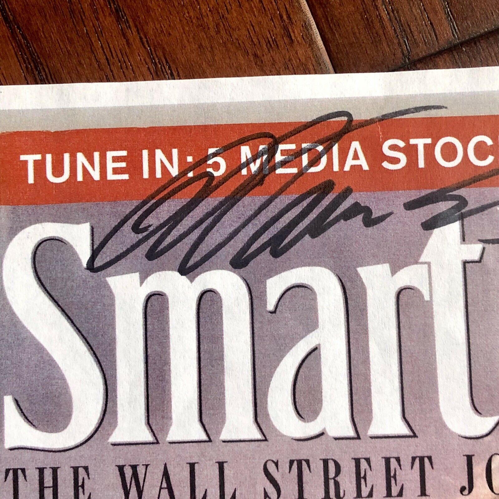 WARREN BUFFETT * JSA LOA * Signed WSJ Magazine Cover Print Autograph *
