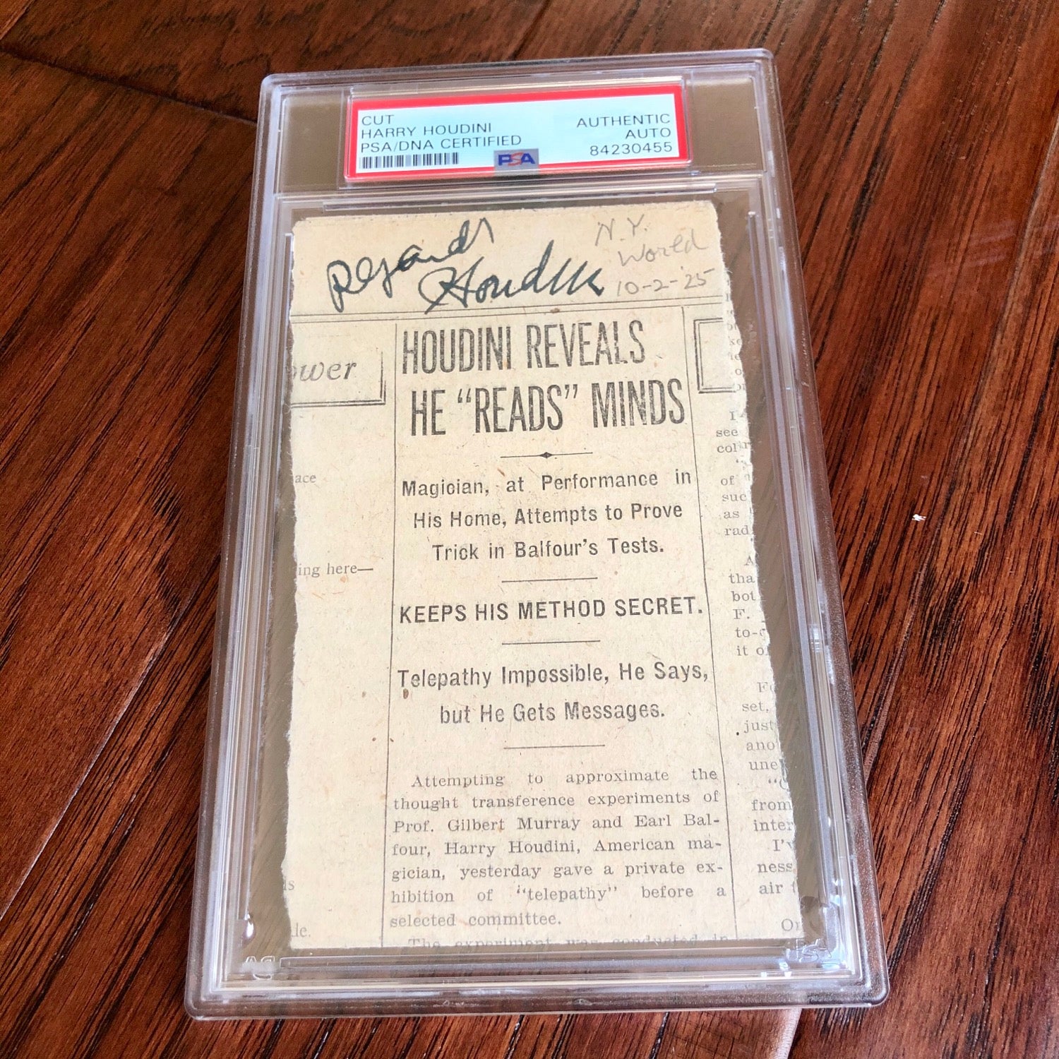 HARRY HOUDINI * PSA/DNA * Autograph Encapsulated Mind Reader Newspaper Signed *