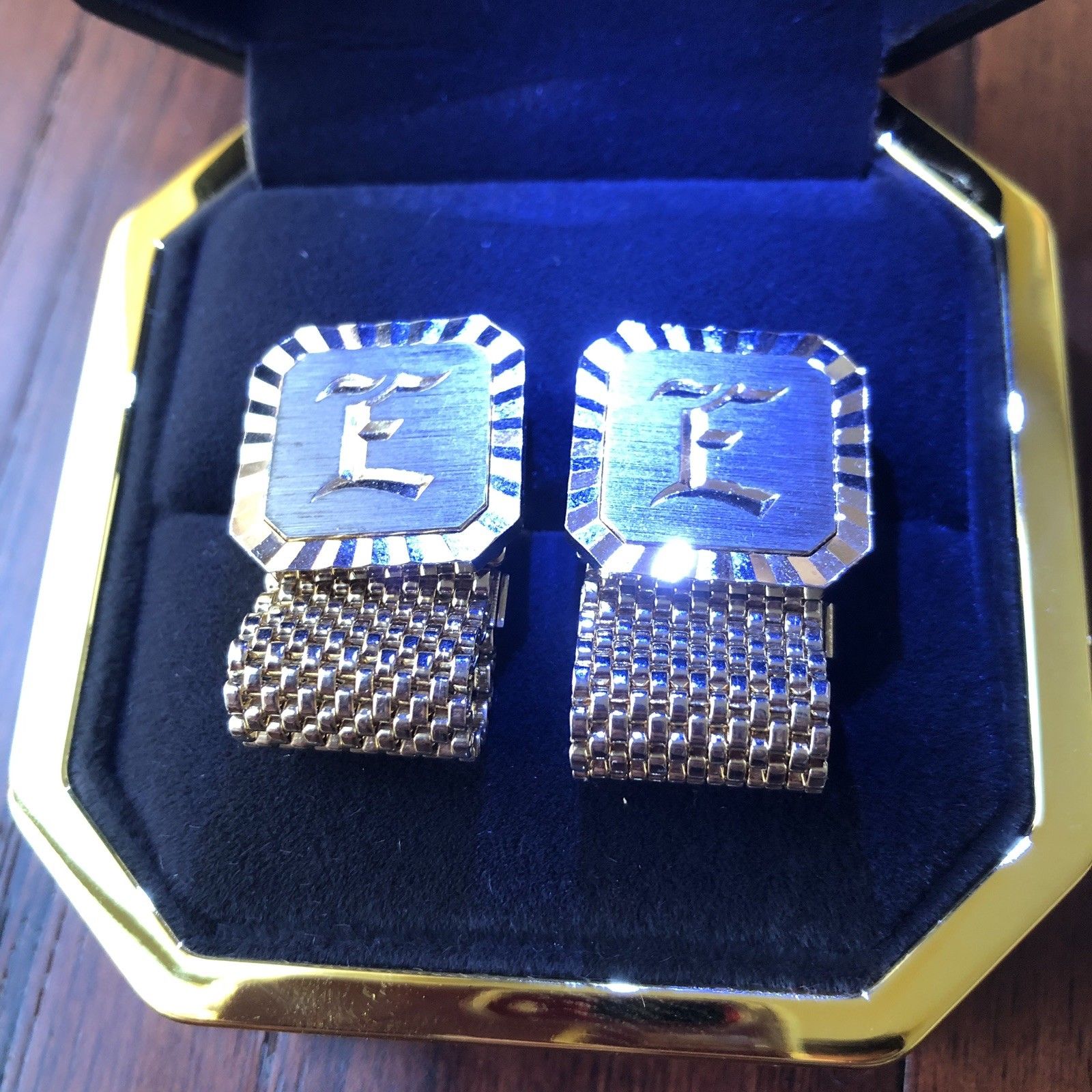 ELVIS PRESLEY * Personally OWNED & WORN CUFF LINKS * COA From His Father