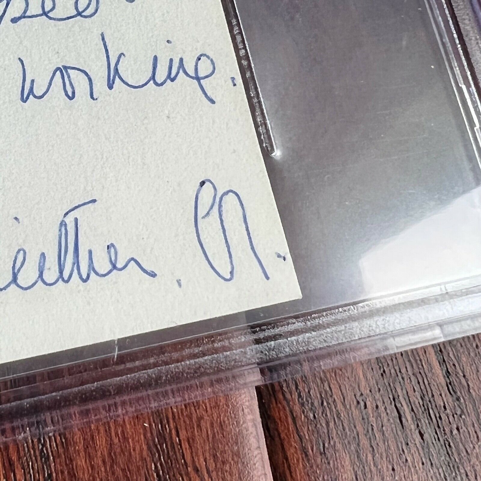 QUEEN ELIZABETH II * BAS * Hand Written AUTOGRAPH "From The Queen" Note SIGNED