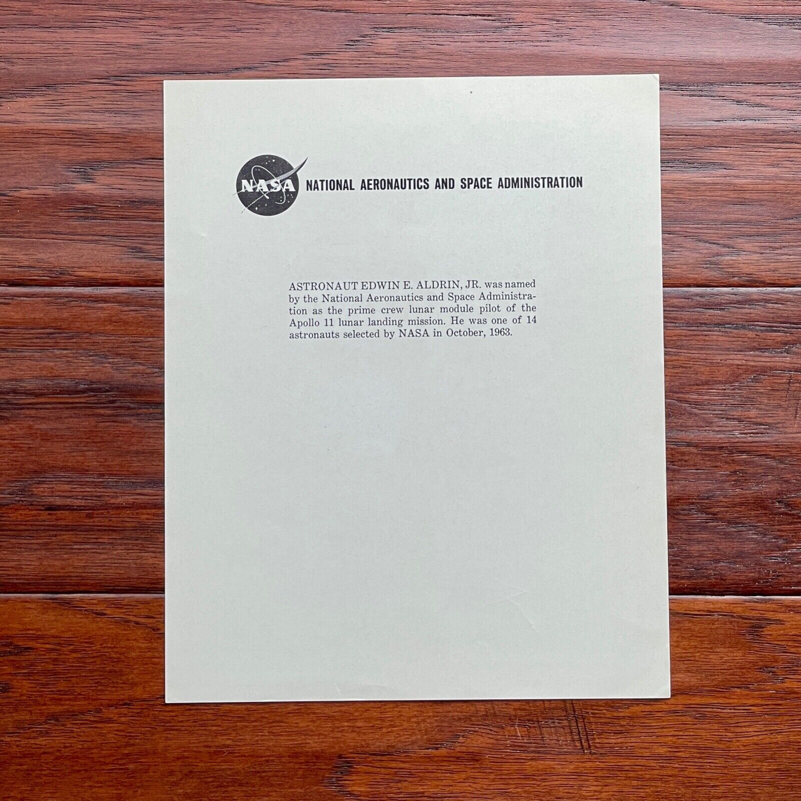 BUZZ ALDRIN * ZARELLI * Uninscribed Autograph Space Suit Photo SIGNED NASA Litho
