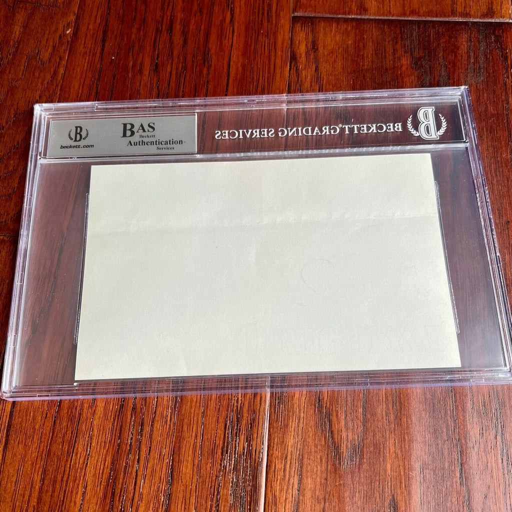 QUEEN ELIZABETH II * BAS * Hand Written AUTOGRAPH "From The Queen" Note SIGNED